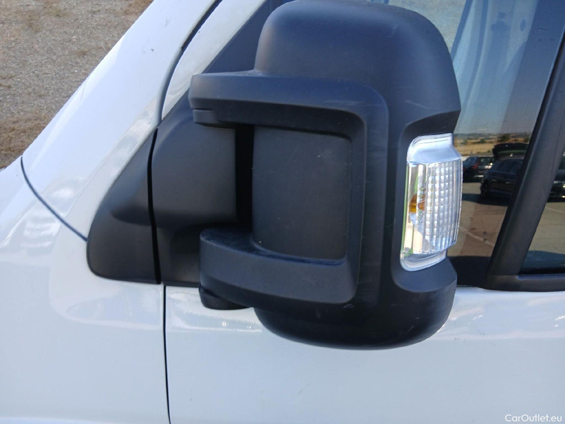  Citroen  Jumper CITROEN  / 2014 / 4P / furgón BlueHDi 103KW (140CV) Furgón 35L3H2 #10