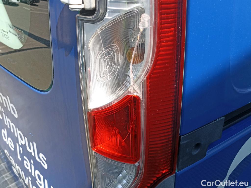  Renault  Kangoo RENAULT  FURGÓN VU 3p 2G furgón deriv  Z.E. Flexi (especial Agbar) #20