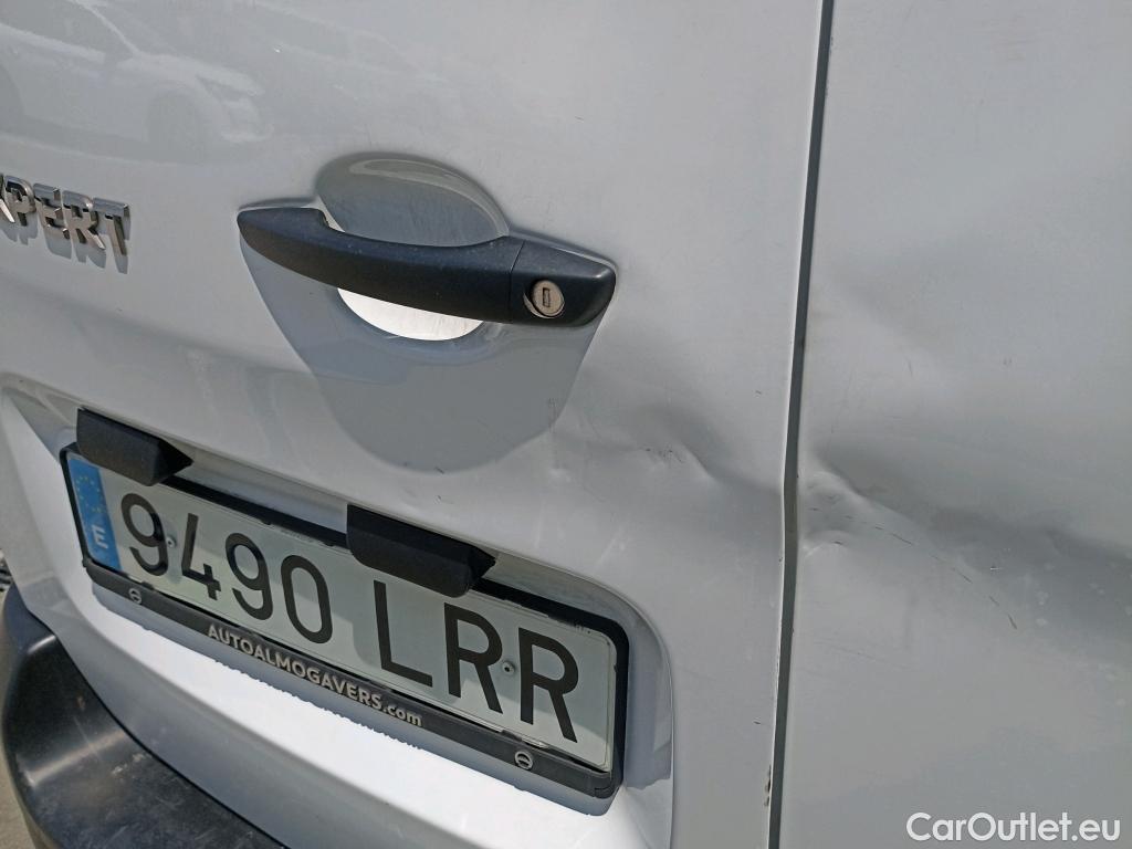  Peugeot  Expert PEUGEOT  / 2016 / 4P / furgón Furgón Pro 2.0 BlueHDi 120 S&S Standard #22