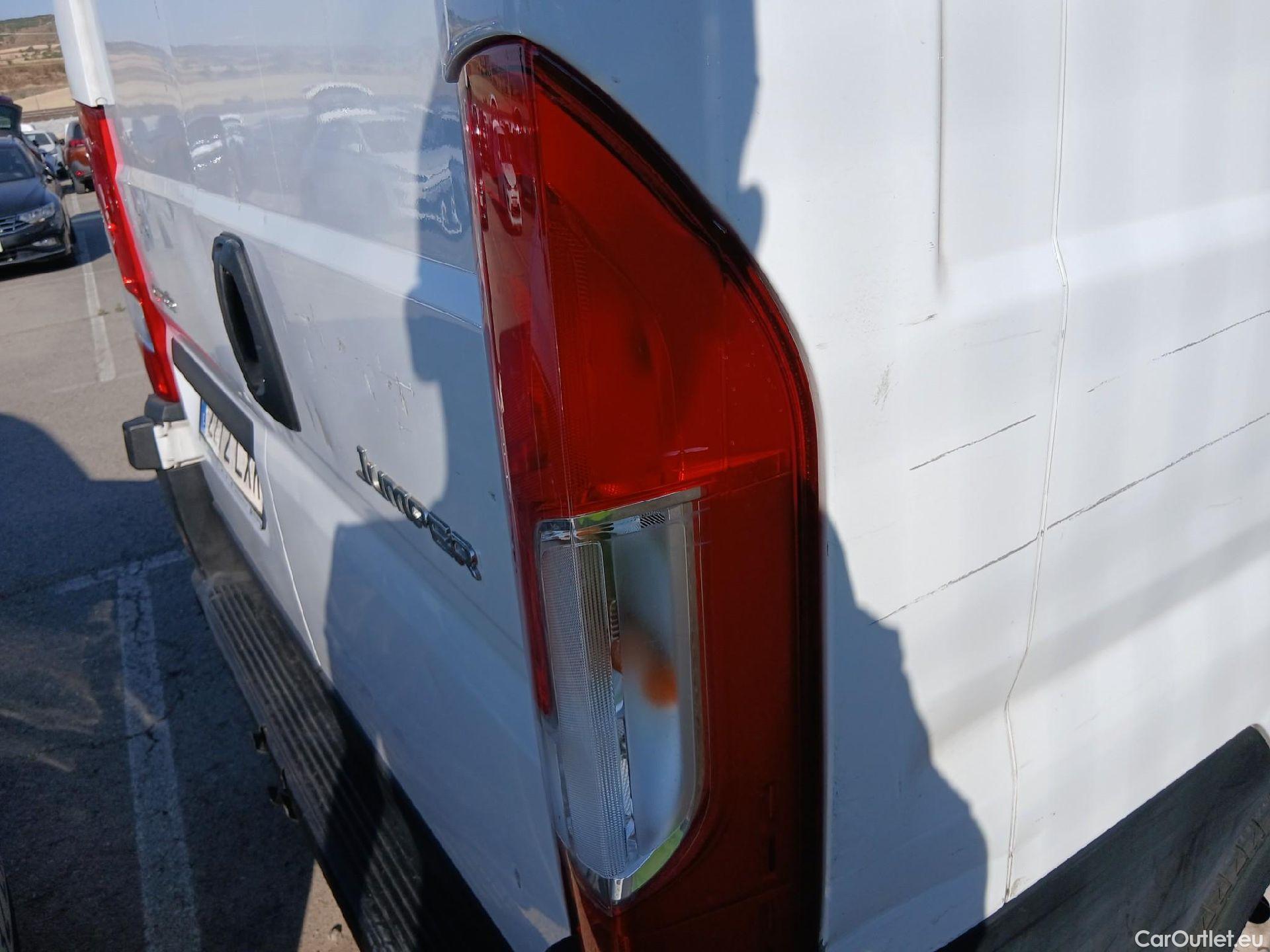 Citroen  Jumper CITROEN  / 2014 / 4P / furgón BlueHDi 103KW (140CV) Furgón 35L3H2 #32