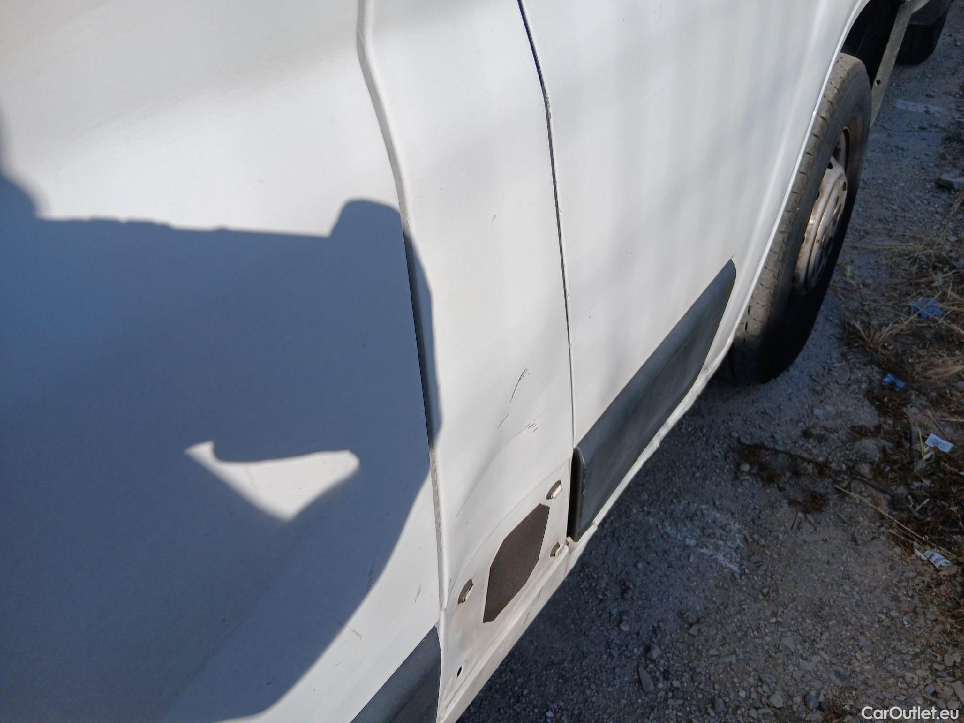  Citroen  Jumper CITROEN  / 2014 / 4P / furgón BlueHDi 103KW (140CV) Furgón 35L3H2 #42