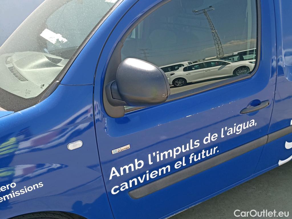  Renault  Kangoo RENAULT  FURGÓN VU 3p 2G furgón deriv  Z.E. Flexi (especial Agbar) #3