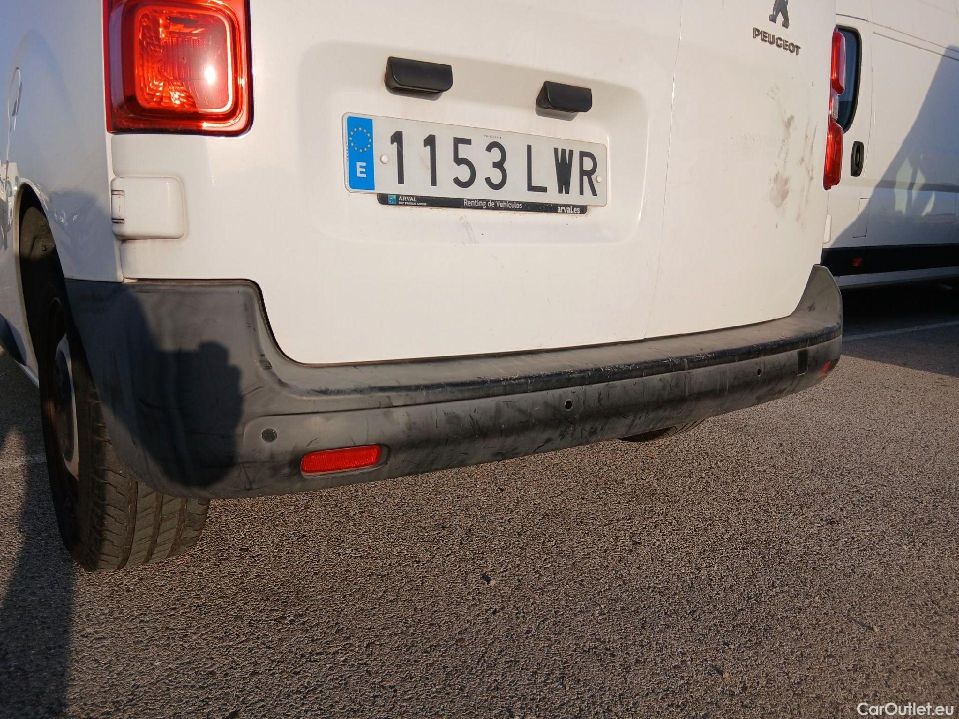  Peugeot  Expert PEUGEOT  / 2016 / 4P / furgón Furgón Premium 1.5 BlueHDi 100 Standard (AC) #15