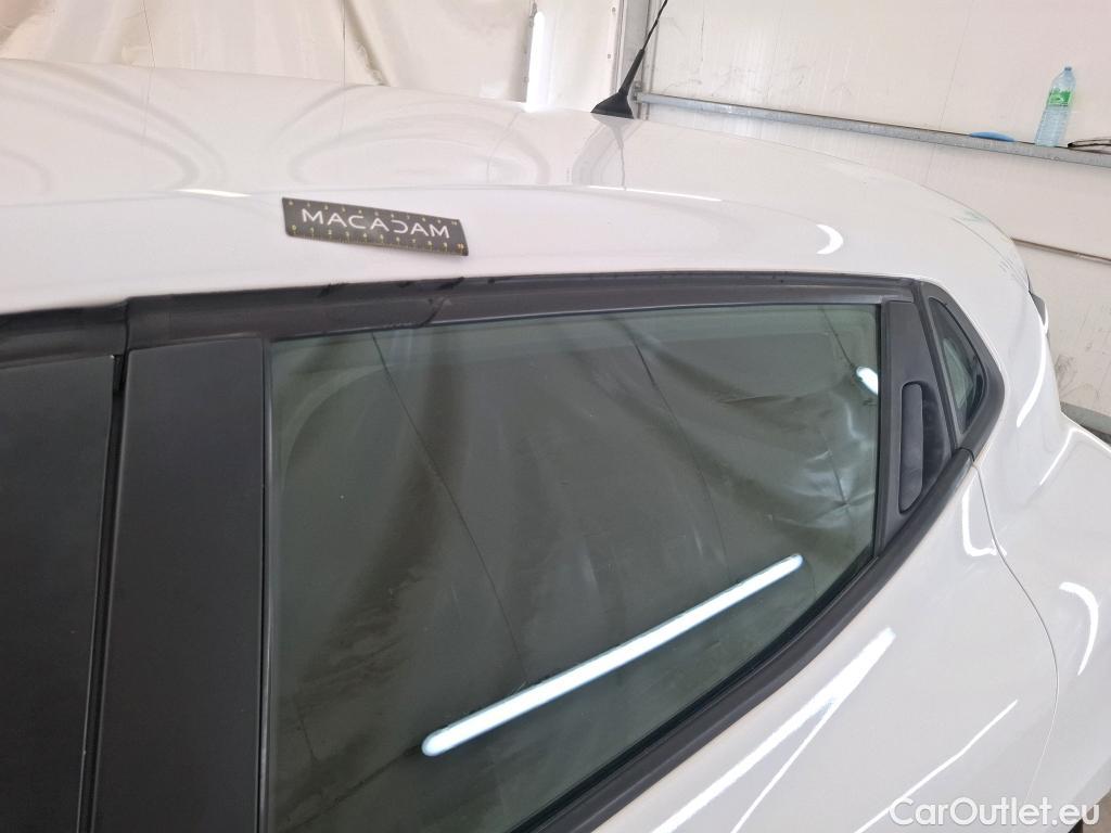  Renault  Clio  IV Air MediaNav 1.5 dCi 90CV BVM5 E6 #17