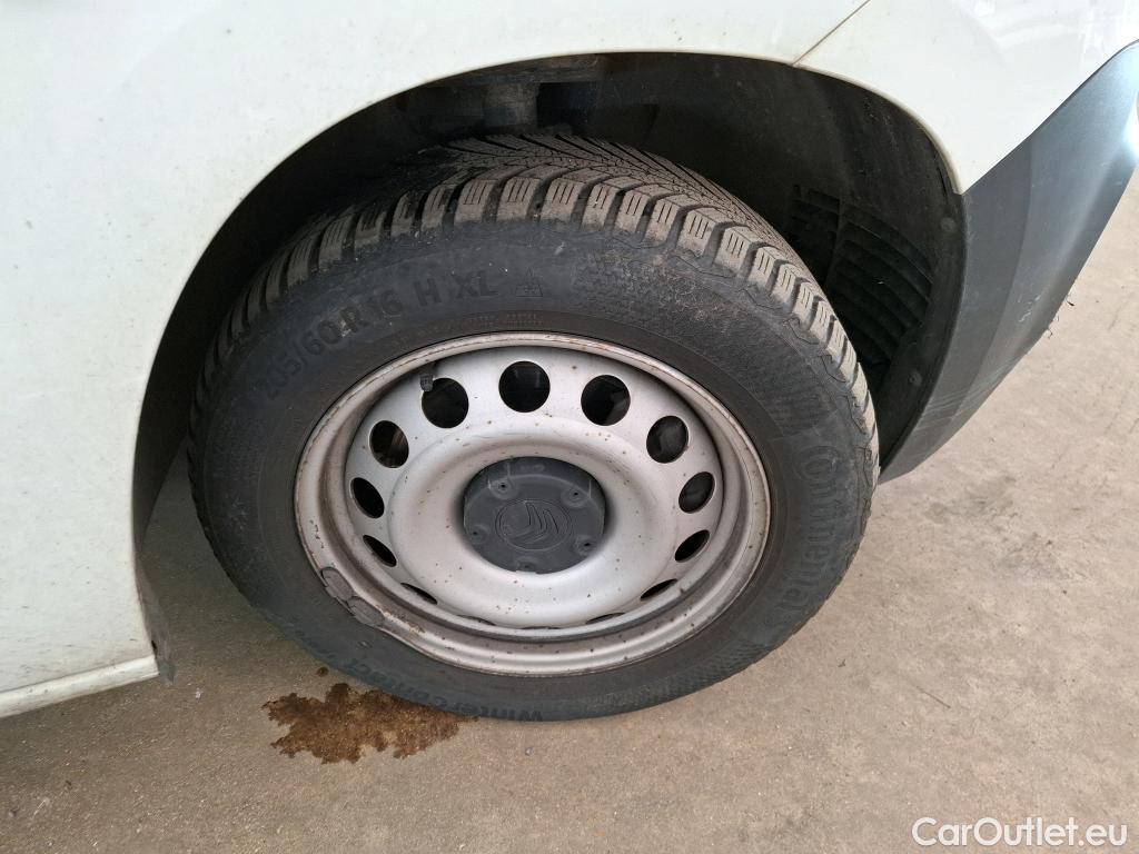  Citroen  Berlingo  Fourgon Club XL 950 1.5 BlueHDi 100CV BVM6 E6d #26