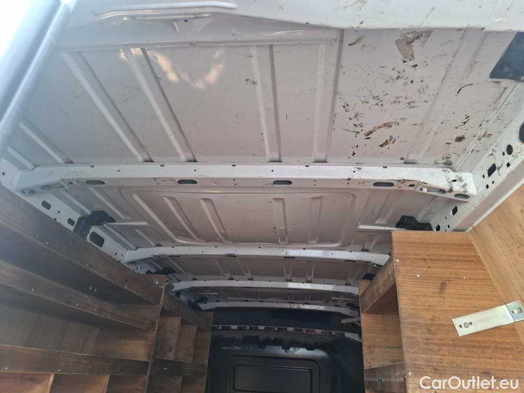  Renault  Master  Fourgon L2H2 3 5 Grand Confort dCi 135CV BVM6 E6dT #1