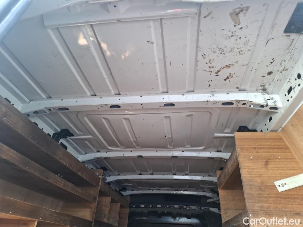 Renault  Master  Fourgon L2H2 3 5 Grand Confort dCi 135CV BVM6 E6dT #4