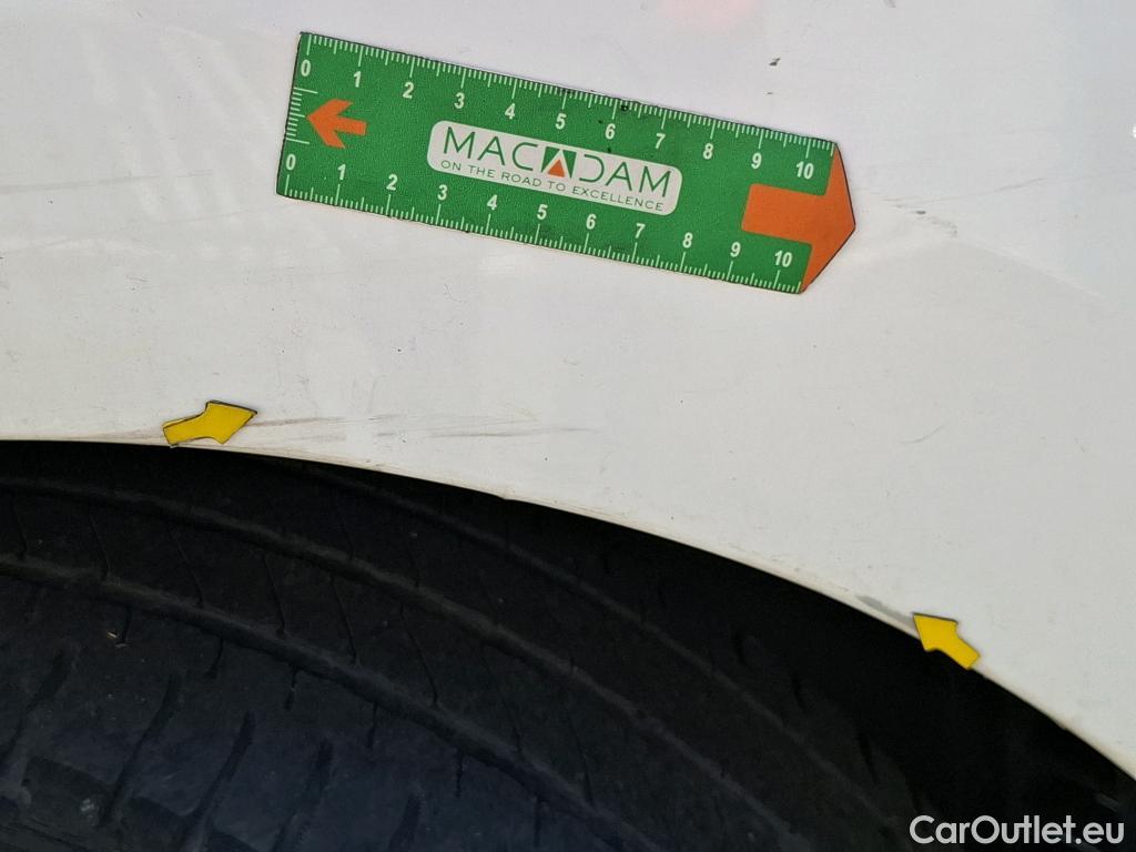  Citroen  Jumpy  Fourgon Club XL 2.0 BlueHDi 120CV BVM6 E6dT #35