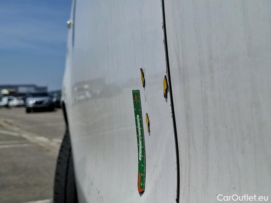  Citroen  Jumpy  Fourgon Club XL 2.0 BlueHDi 120CV BVM6 E6dT #23