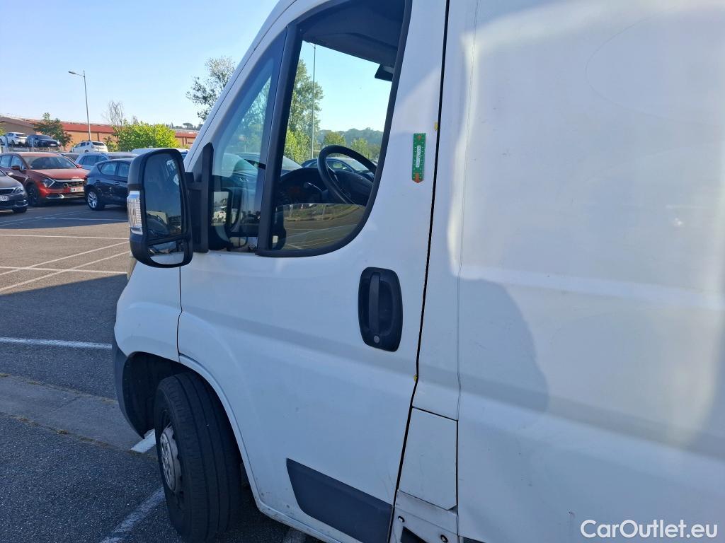  Peugeot  Boxer PEUGEOT  VU 4p Fourgon 2.2 E-HDI 130 PACK CLIM NAV 330 L1H1 #44