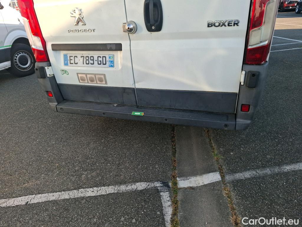  Peugeot  Boxer PEUGEOT  VU 4p Fourgon 2.2 E-HDI 130 PACK CLIM NAV 330 L1H1 #75