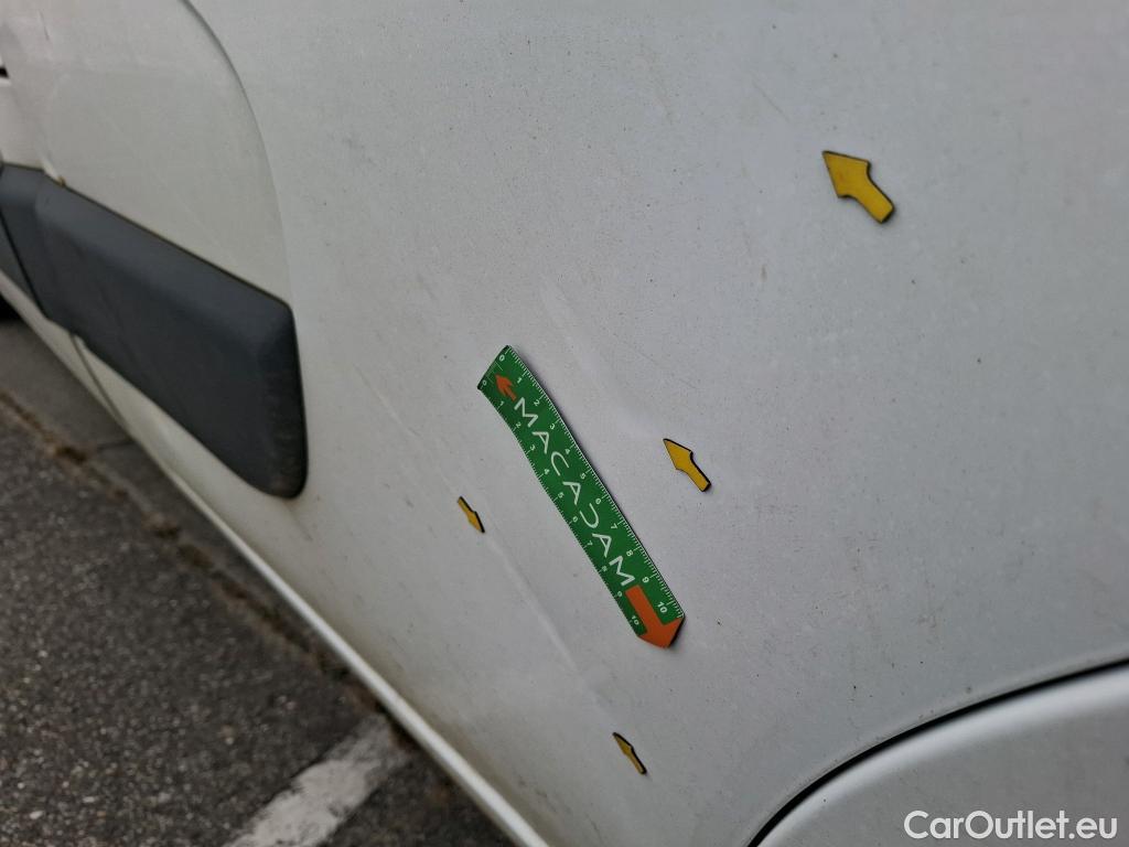  Renault  Master  Fourgon L2H2 3 5 Grand Confort dCi 135CV BVM6 E6dT #31