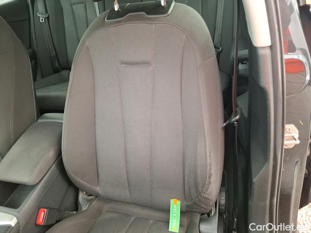  Audi  A4  Avant 35 TDI Business Line 2.0 TDI 165CV BVA7 E6d #1