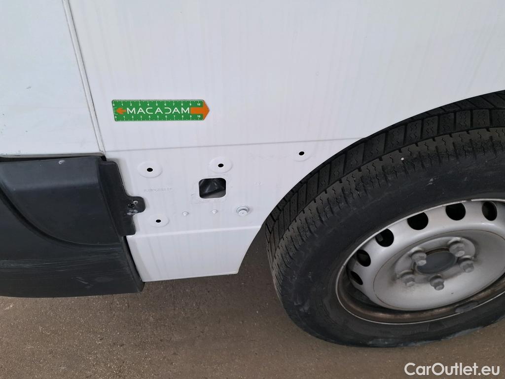  Renault  Master RENAULT  / 2019 / 4P / Fourgon tôlé FG Tr GCF F3500 L3H2 Blue dCi 150 #40