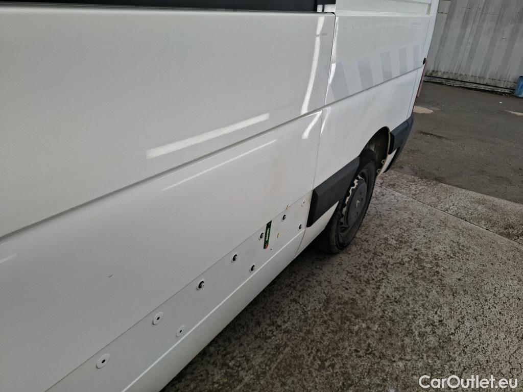  Renault  Master  III Fourgon L2H2 3 5 Grand Confort dCi 135CV BVM6 7 Sieges E6dT #16