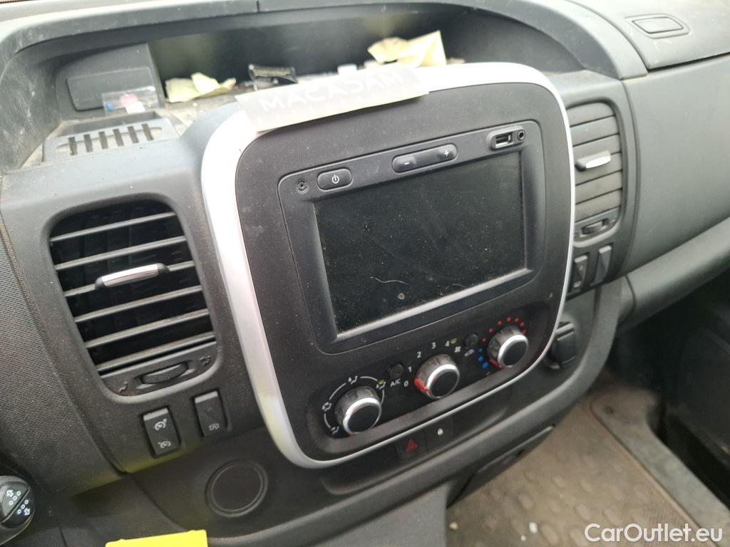  Renault  Trafic RENAULT  / 2019 / 4P / Fourgon tole FG GCF L1H1 1200 Energy dCi 145 EDC #9