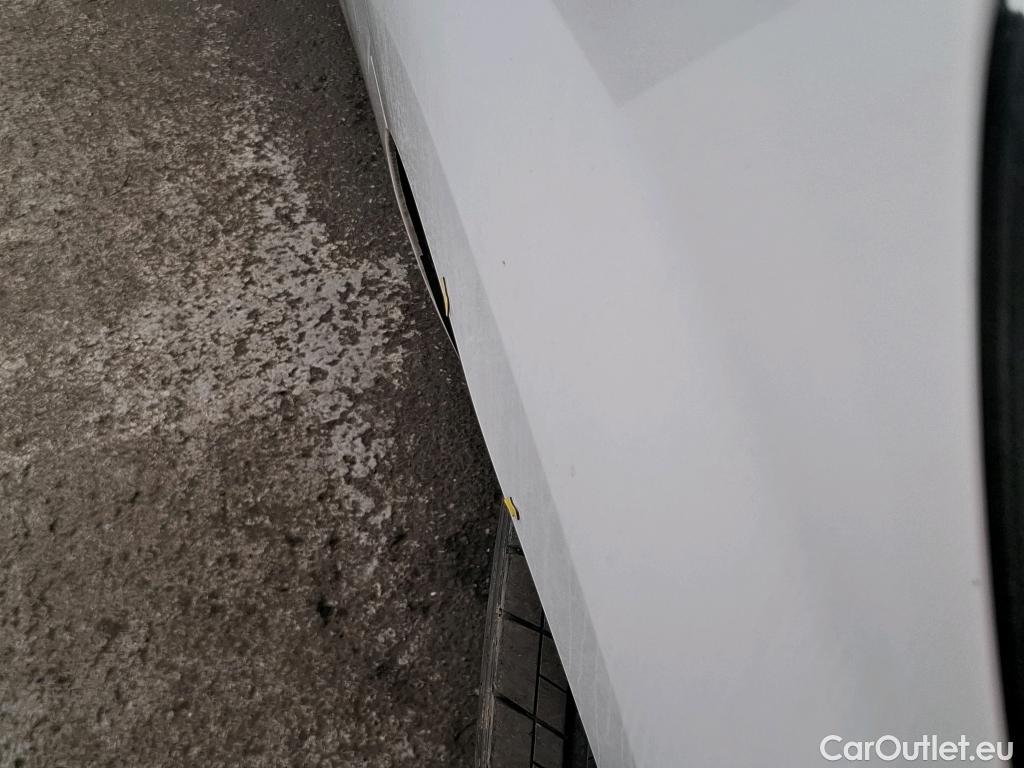  Renault  Master  III Fourgon L2H2 3 5 Grand Confort dCi 135CV BVM6 7 Sieges E6dT #6
