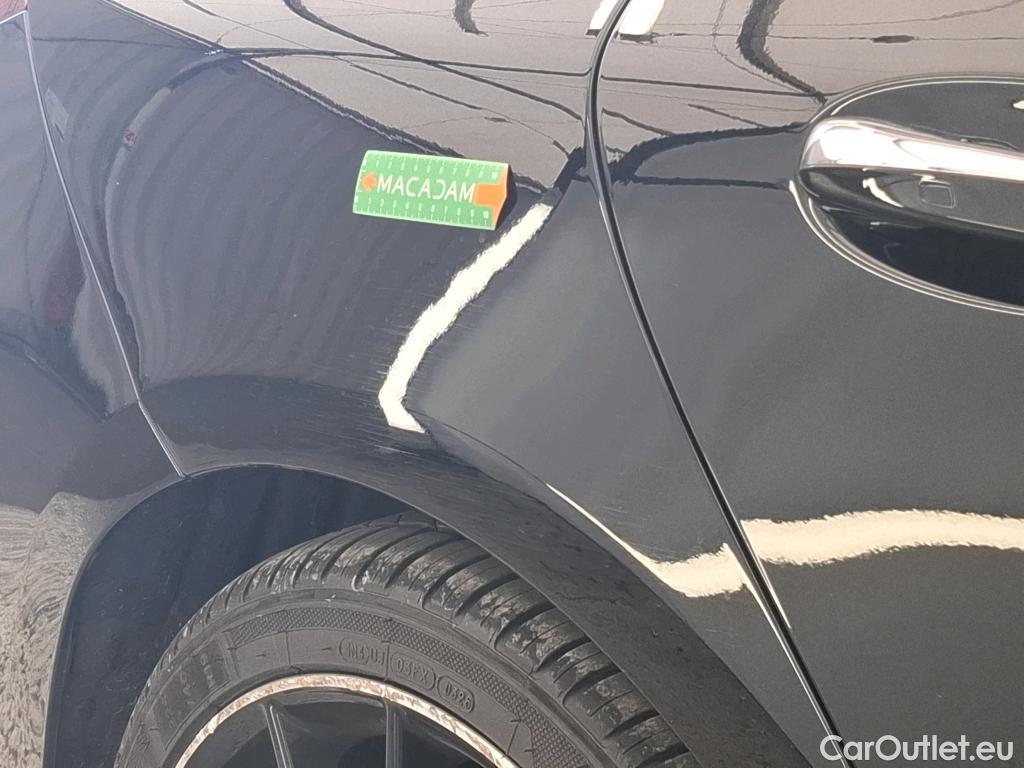  Mercedes  CLA-Klasse MERCEDES-BENZ CLA Coupe / 2019 / 4P / Coupé CLA 200 AMG Line BA7 #4