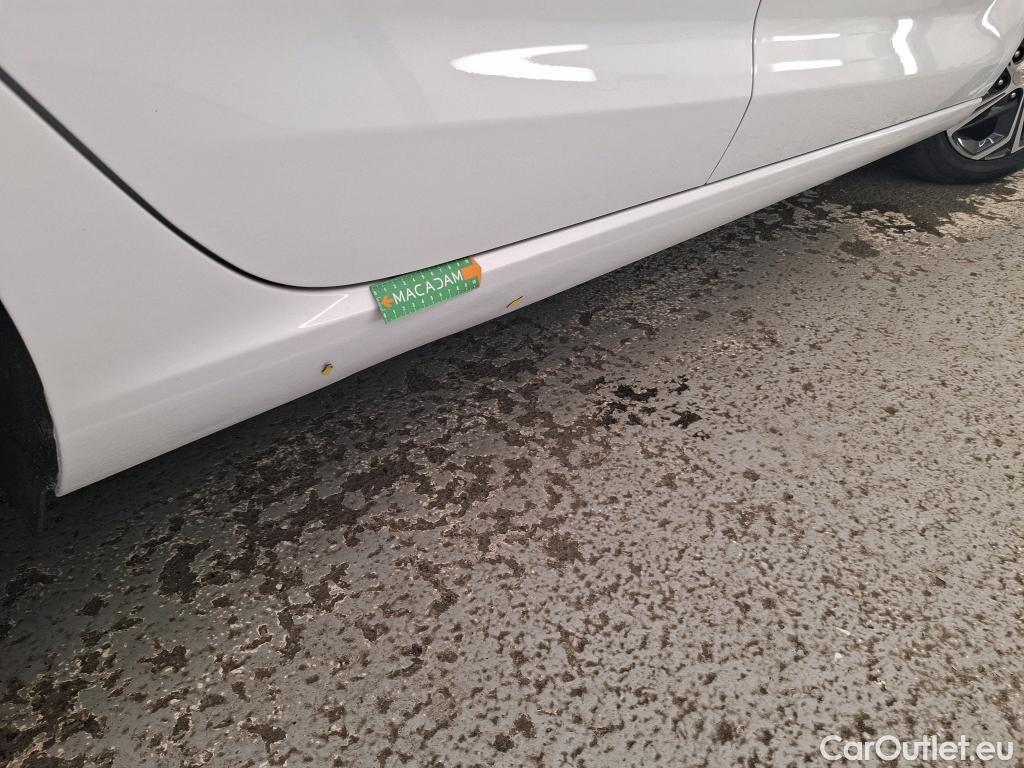  Hyundai  i30  Business 1.6 CRDi 115CV BVM6 E6d #1