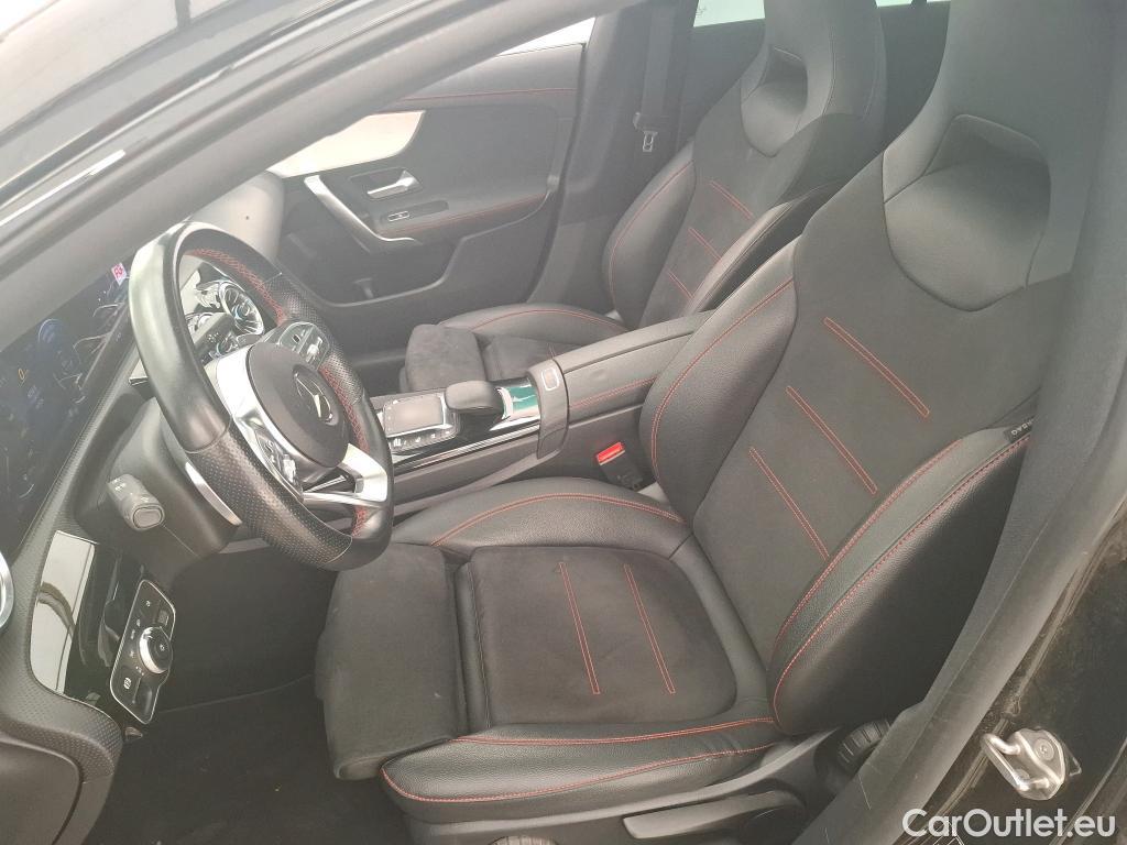  Mercedes  CLA-Klasse MERCEDES-BENZ CLA Coupe / 2019 / 4P / Coupé CLA 200 AMG Line BA7 #28