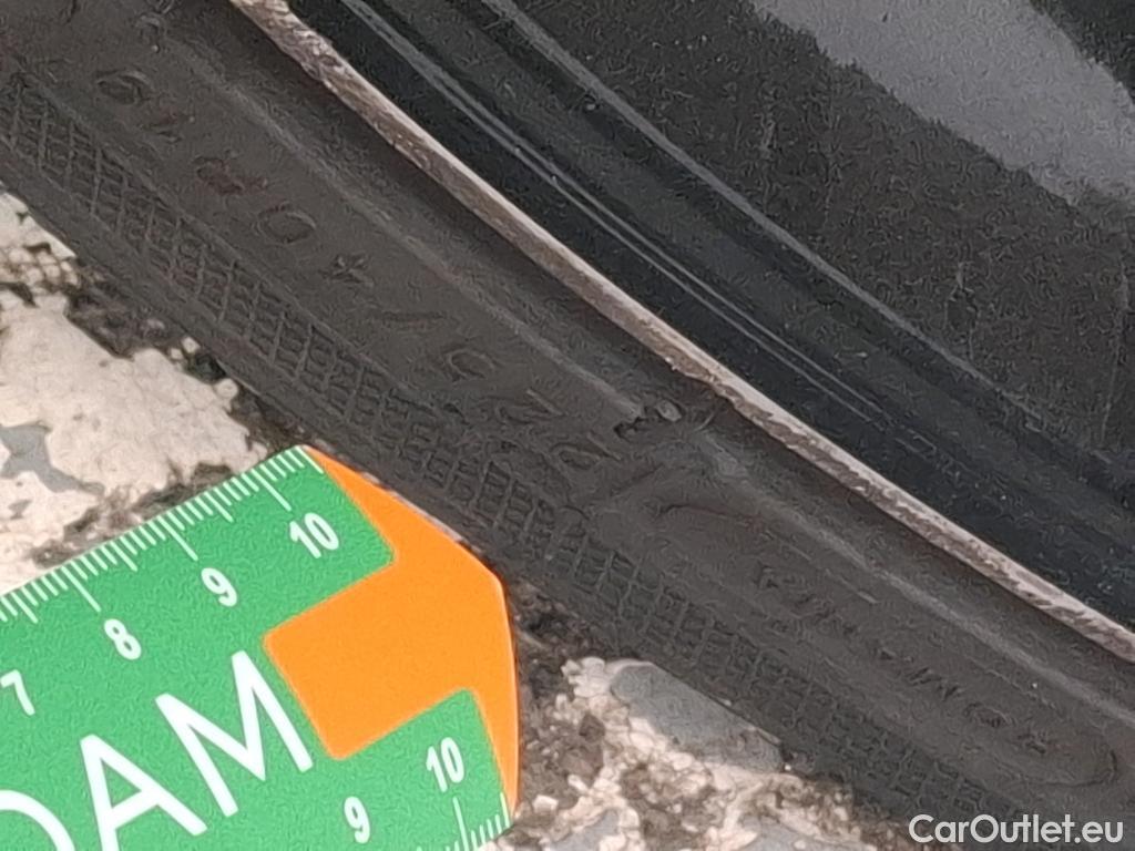  Mercedes  CLA-Klasse MERCEDES-BENZ CLA Coupe / 2019 / 4P / Coupé CLA 200 AMG Line BA7 #10