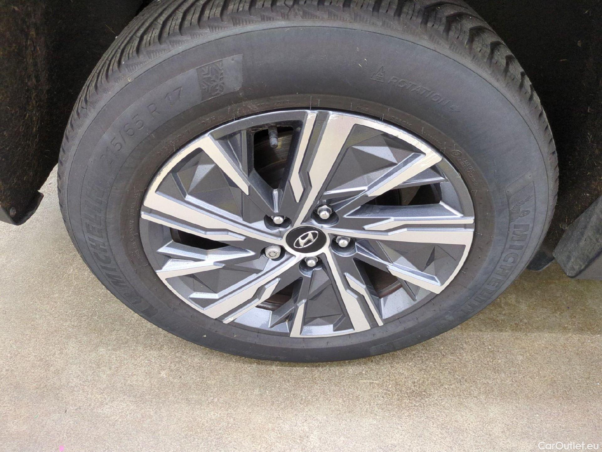  Hyundai  Tucson  Business Hybrid 2WD 1.6 T-GDI 230CV BVA6 E6d #14
