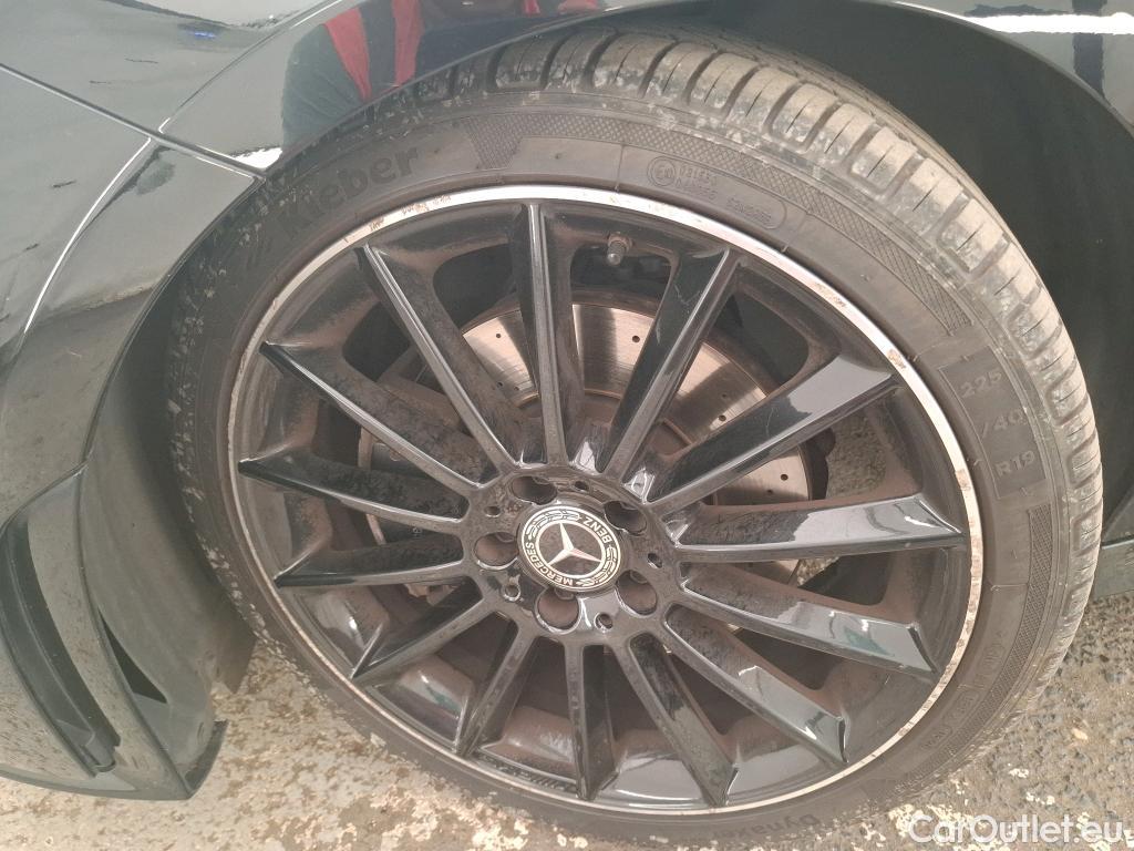  Mercedes  CLA-Klasse MERCEDES-BENZ CLA Coupe / 2019 / 4P / Coupé CLA 200 AMG Line BA7 #11