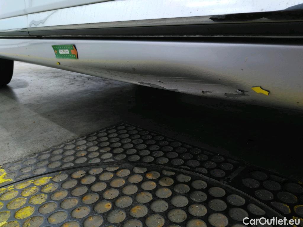  Renault  Clio  V Business 1.6 E-TECH Hybrid 140CV BVA6 E6d #8
