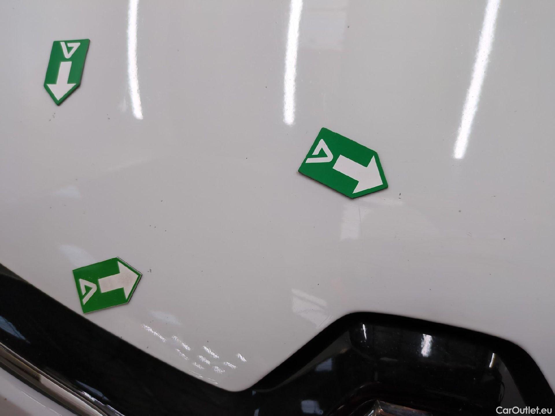  Renault  Clio  IV Business 0.9 TCe 90CV BVM5 E6 #17