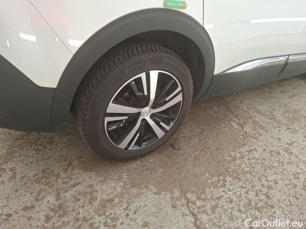  Peugeot  5008  GT 1.6 PureTech 180CV BVA8 7 Sieges E6d #36