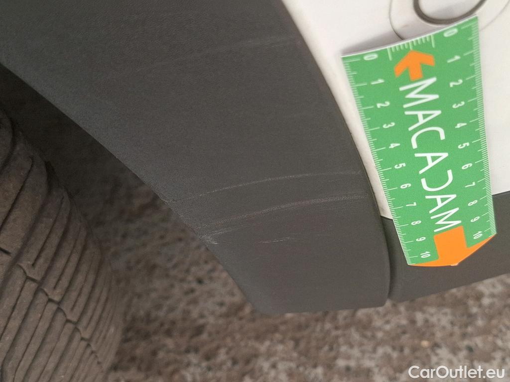  Peugeot  5008  GT 1.6 PureTech 180CV BVA8 7 Sieges E6d #39
