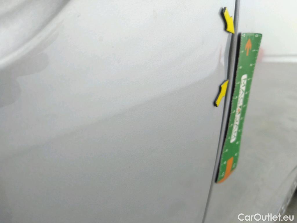  Renault  Clio  V Business 1.6 E-TECH Hybrid 140CV BVA6 E6d #32
