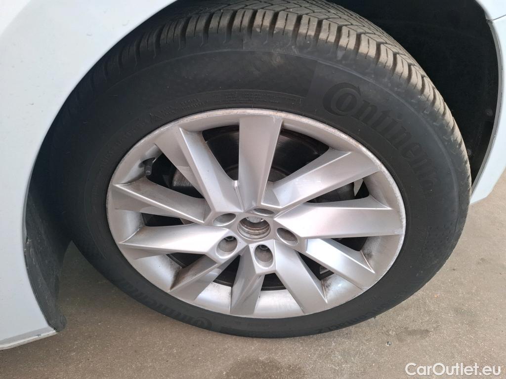  Skoda  Superb  Break Style 2.0 TDI 150CV BVA7 E6d #16