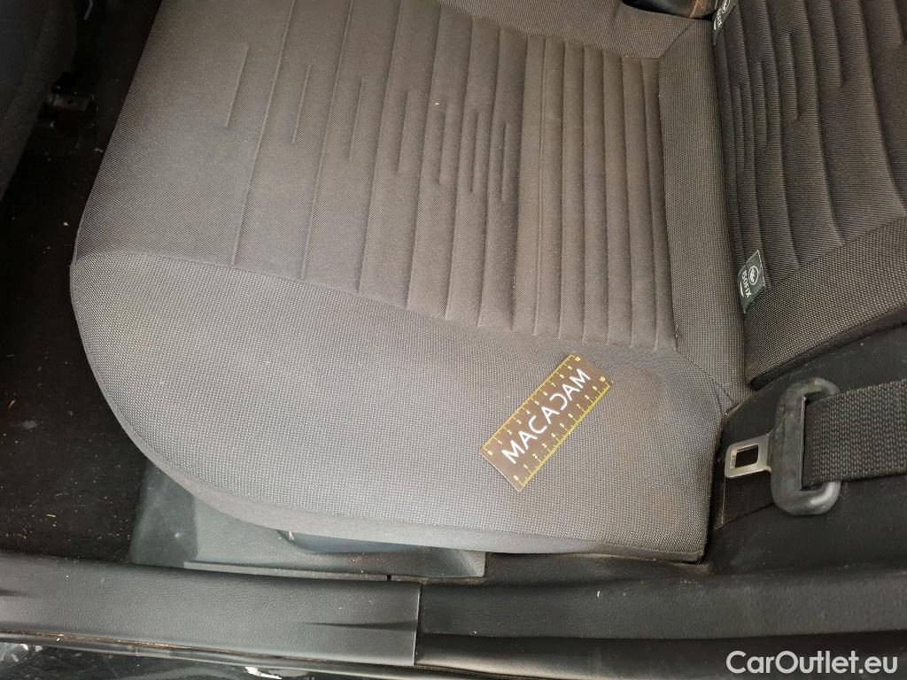  Toyota  Auris TOYOTA  5p Berline 1.8 HYBRID 136 CVT AUTO DESIGN BUSINESS #38