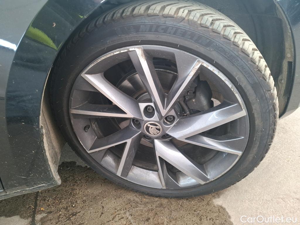  Skoda  Superb  Berline SportLine 2.0 TDI 200CV BVA7 E6d #31