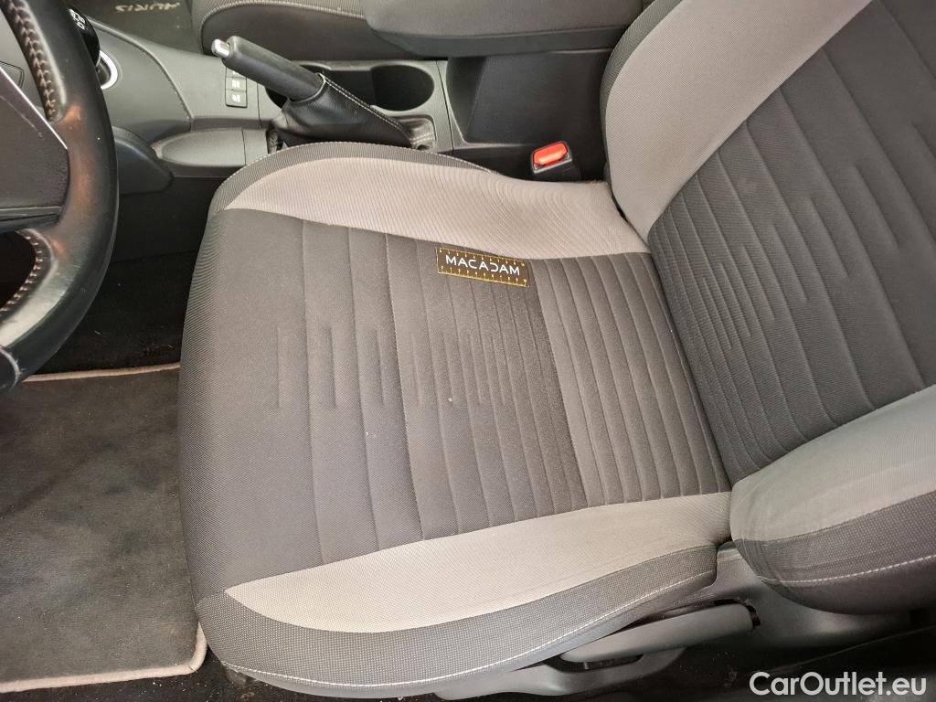  Toyota  Auris TOYOTA  5p Berline 1.8 HYBRID 136 CVT AUTO DESIGN BUSINESS #23