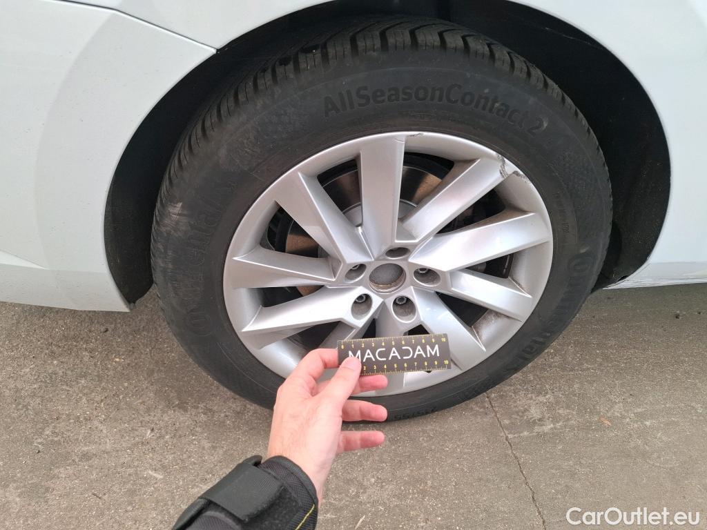  Skoda  Superb  Break Style 2.0 TDI 150CV BVA7 E6d #26