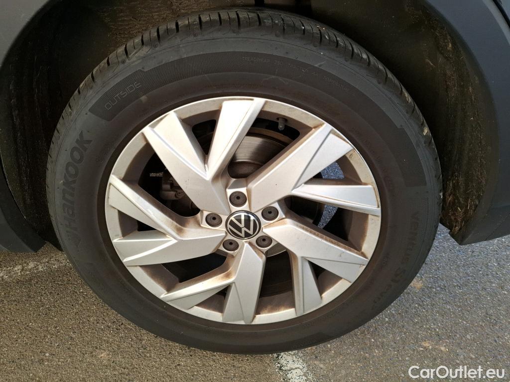  Volkswagen  Tiguan VOLKSWAGEN  / 2020 / 5P / SUV 2.0 TDI 150 DSG7 Elegance #6