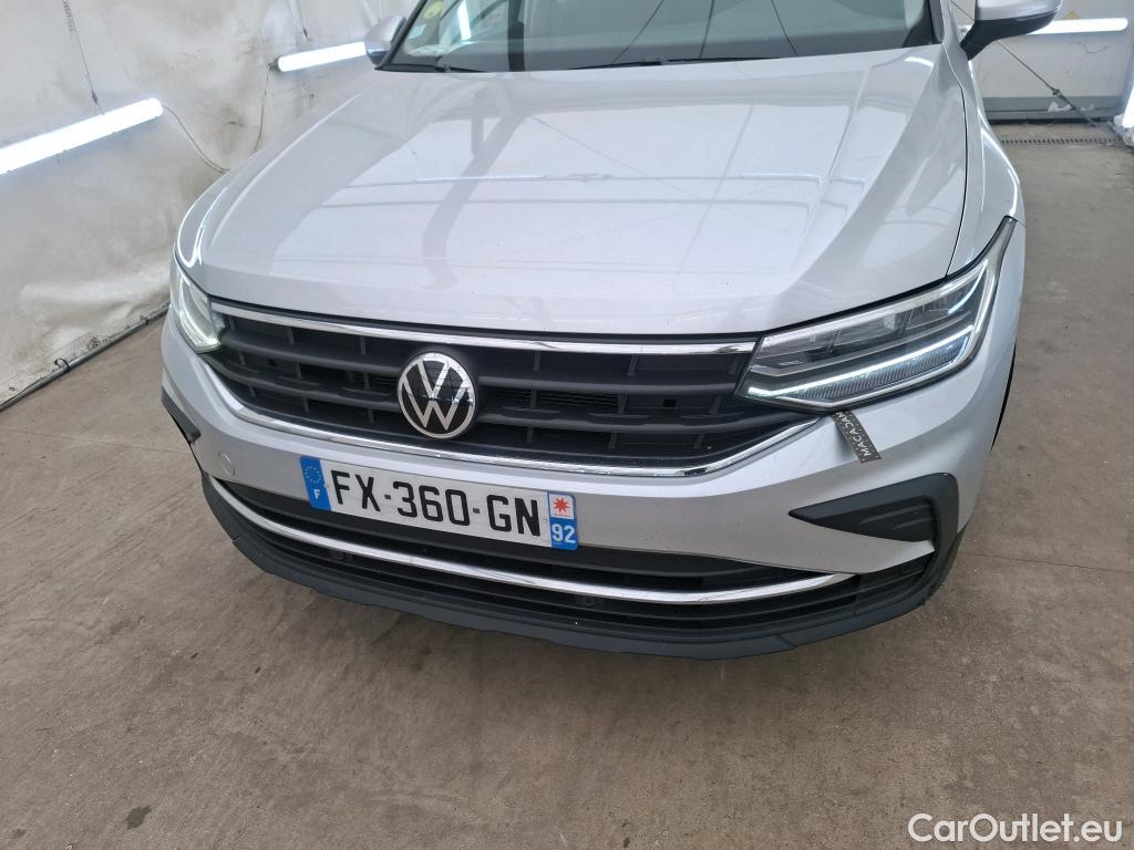  Volkswagen  Tiguan VOLKSWAGEN  / 2020 / 5P / SUV 2.0 TDI 150 DSG7 Life Business #16