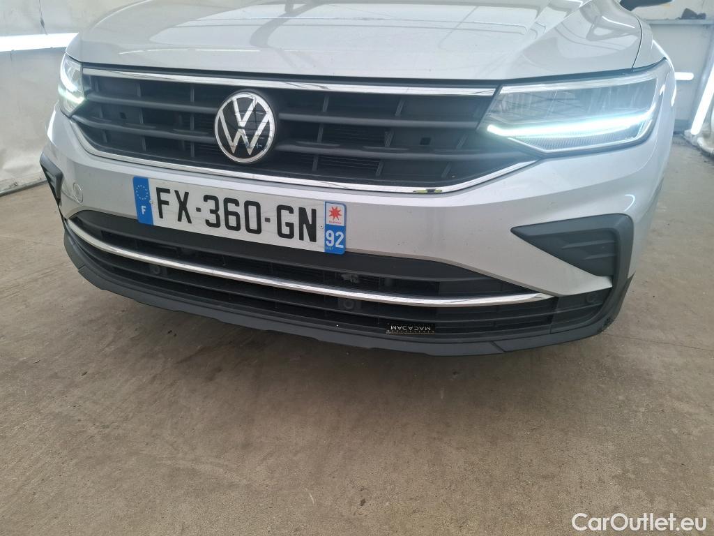  Volkswagen  Tiguan VOLKSWAGEN  / 2020 / 5P / SUV 2.0 TDI 150 DSG7 Life Business #11