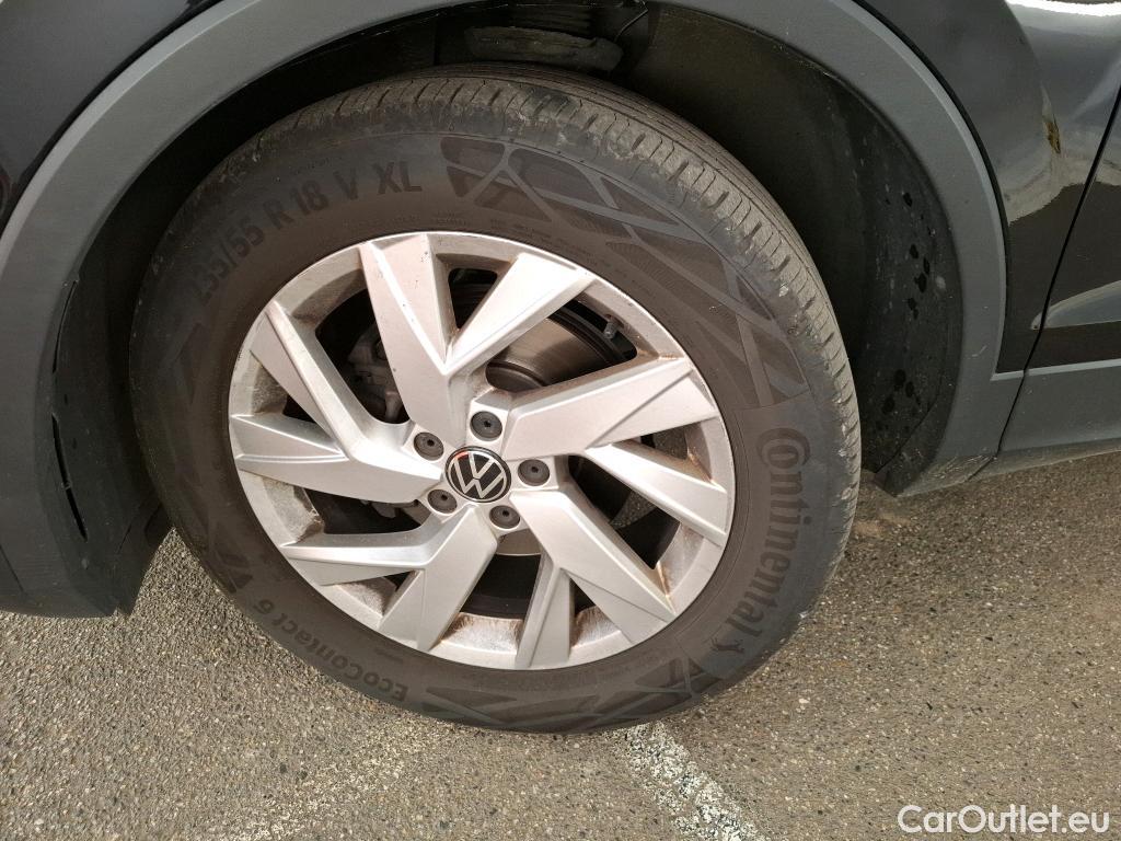  Volkswagen  Tiguan VOLKSWAGEN  / 2020 / 5P / SUV 2.0 TDI 150 DSG7 Elegance #18