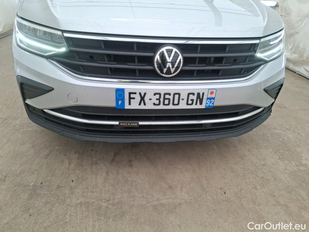  Volkswagen  Tiguan VOLKSWAGEN  / 2020 / 5P / SUV 2.0 TDI 150 DSG7 Life Business #14
