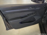  Volkswagen  Golf  Volkswagen Variant 2.0 TDI SCR 150KM DSG 7 Style 5d #42