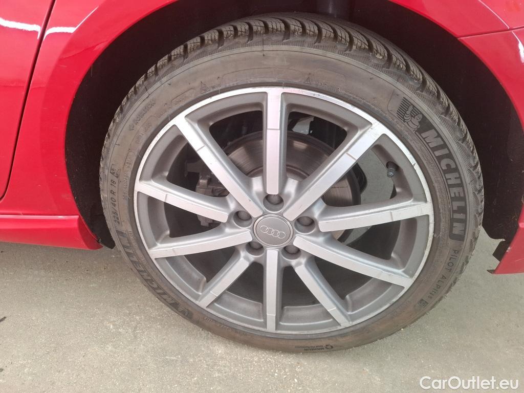  Audi  A3  Sportback 35 TDI design luxe 2.0 TDI 150CV BVA7 E6dT #14