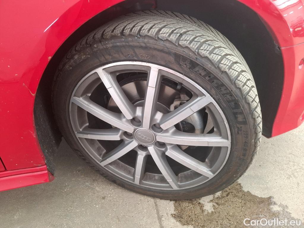  Audi  A3  Sportback 35 TDI design luxe 2.0 TDI 150CV BVA7 E6dT #1