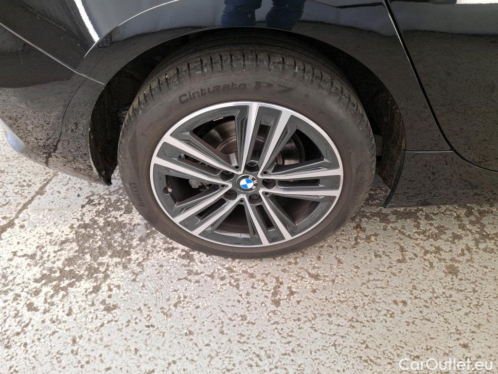  Bmw  Serie 1 BMW Série 1 / 2019 / 5P / Berline 116d DKG7 Business Design #23