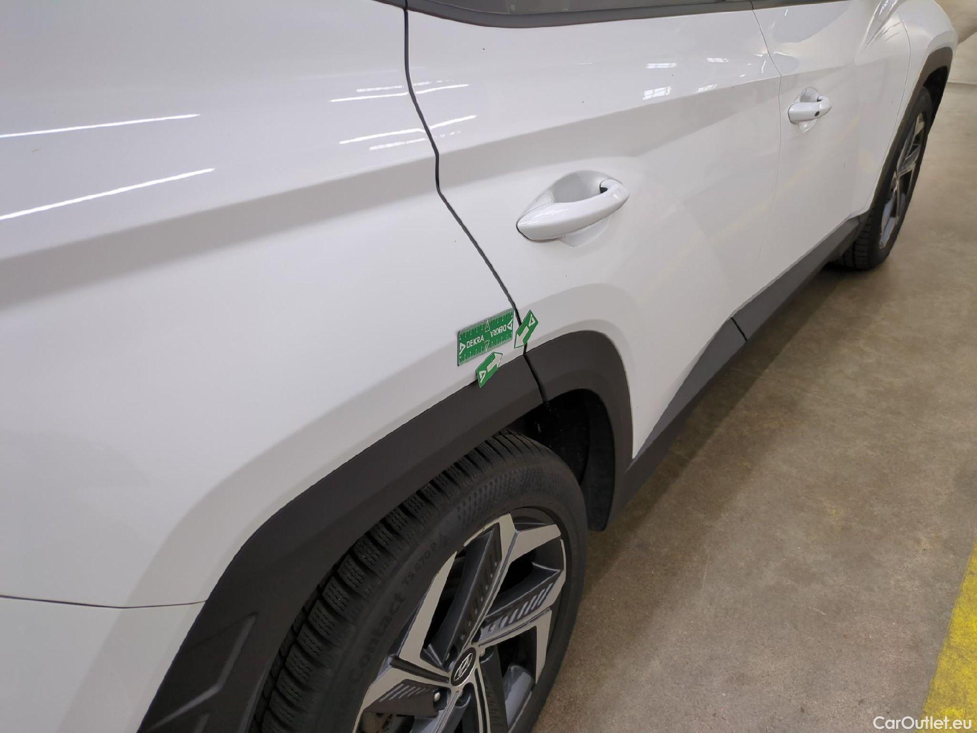  Hyundai  Tucson HYUNDAI  / 2020 / 5P / SUV 1.6 HYBRID 230 EXECUTIVE #9