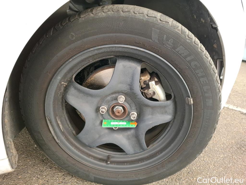  Renault  Clio  V Business 1.6 E-TECH Hybrid 140CV BVA6 E6d #26