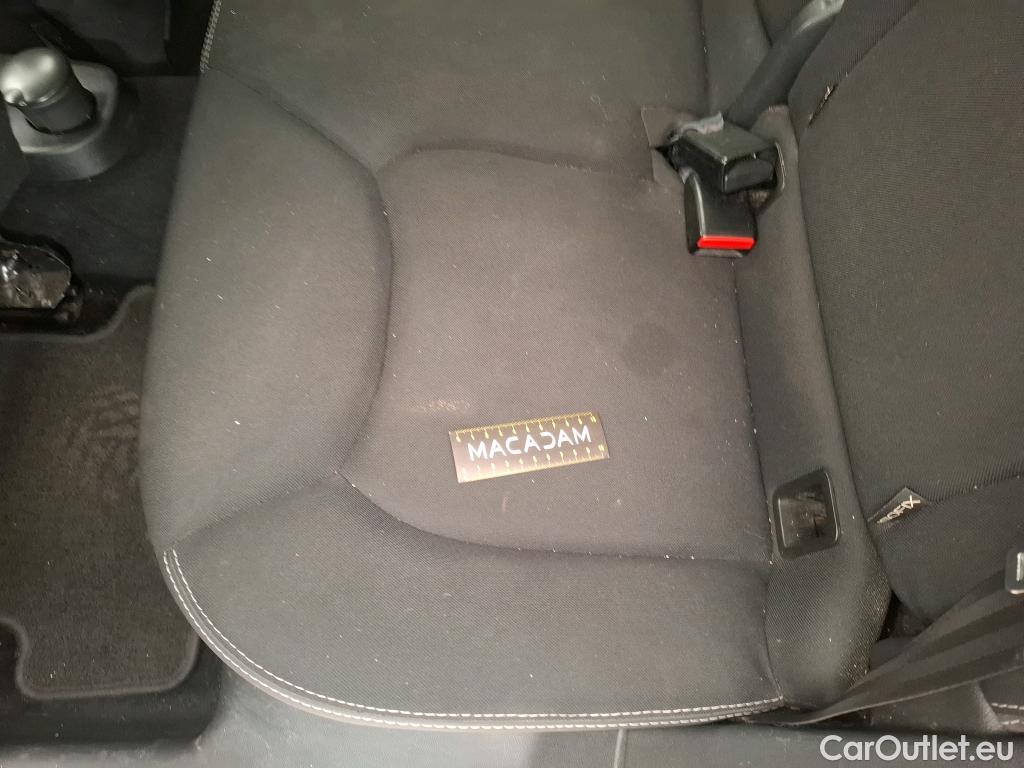  Renault  Clio  IV Business 0.9 TCe 90CV BVM5 E6 #62