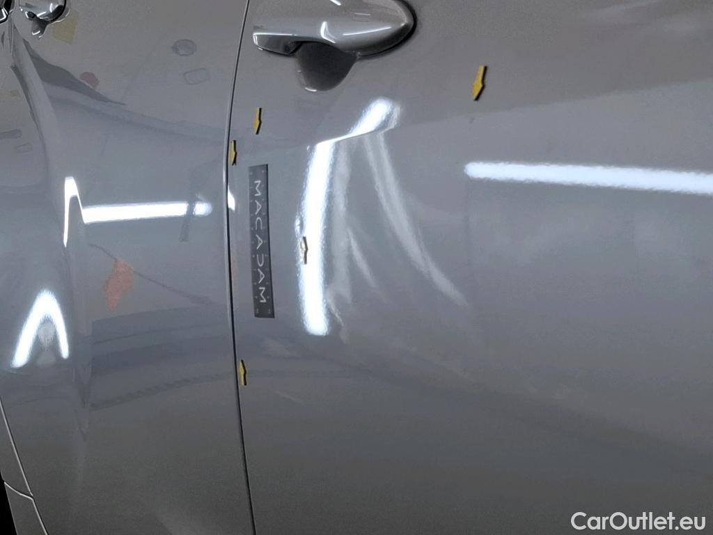  Toyota  Yaris TOYOTA  Hybride / 2019 / 5P / Berline Hybride 116h Dynamic Business Beyond Zer #4